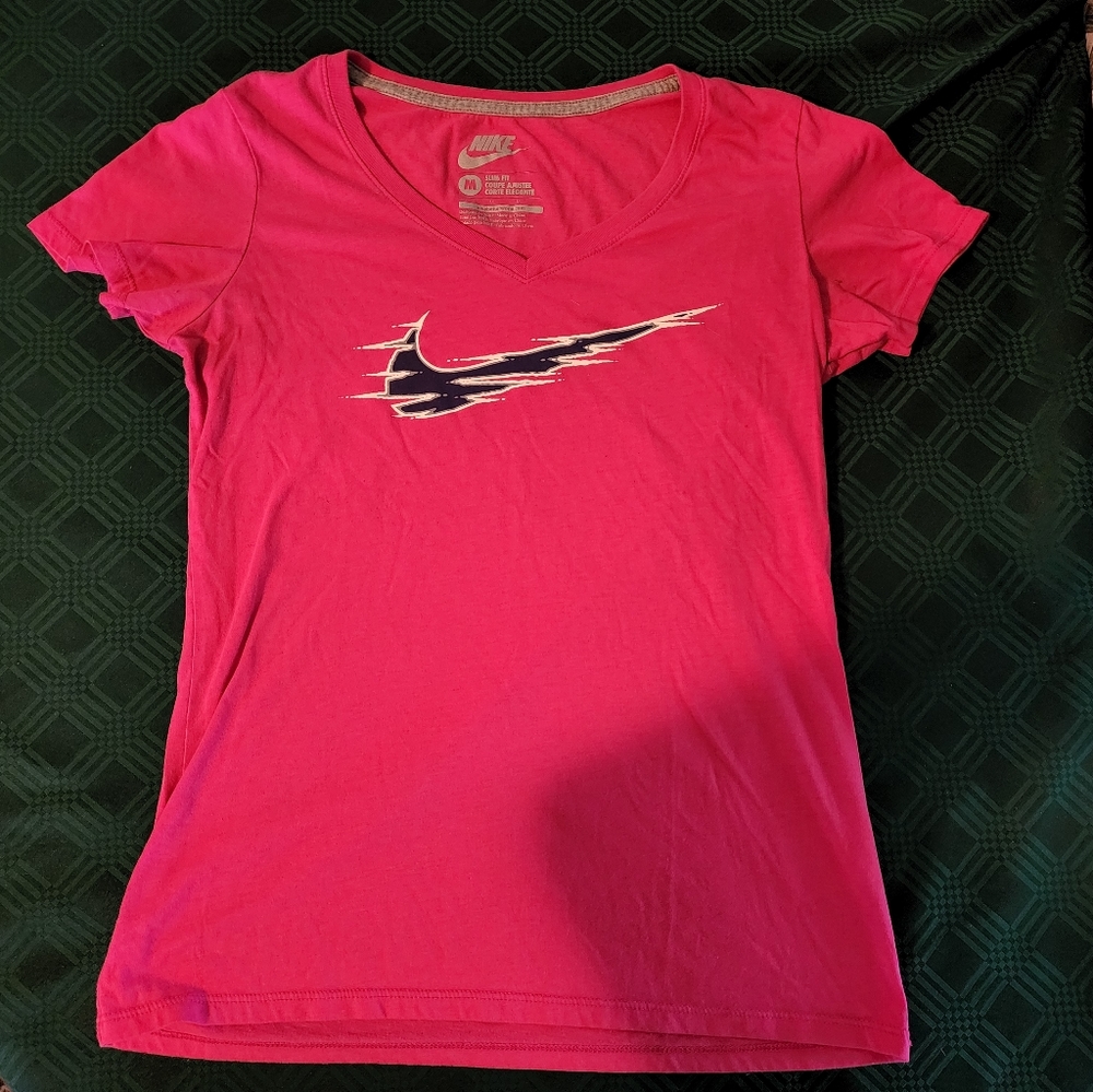Nike Shirt (NWOT)